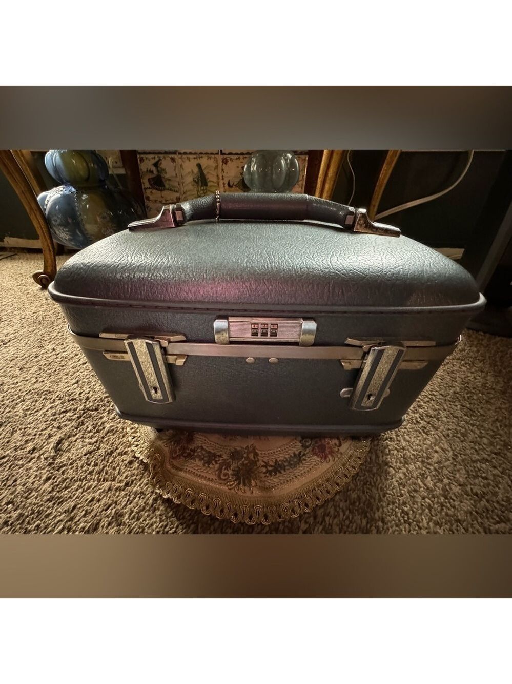 Vintage American Tourister Carrying Train Case